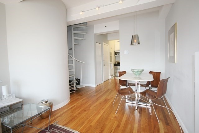2 bed, 1.5 bath apartment for rent at 12 Stoneholm St Unit 622, Fenway — photo 6 of 16