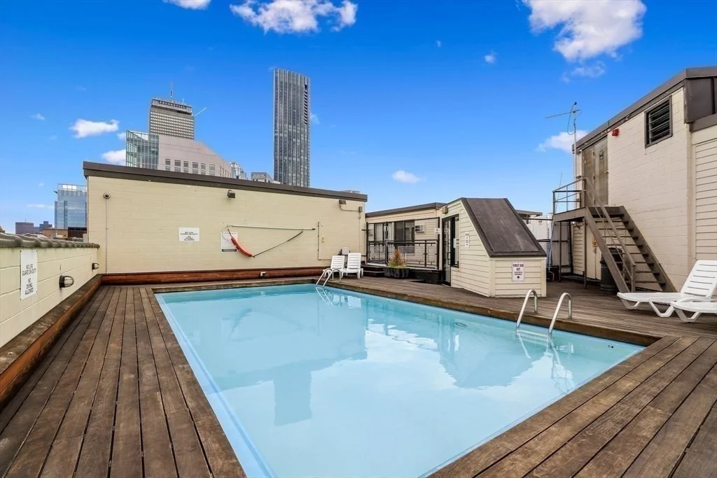 4 bed, 2 bath apartment for rent at 12 Stoneholm St Unit 623, Fenway — photo 17 of 17