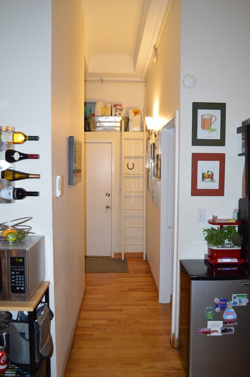 2 bed, 1 bath apartment for rent at 12 Stoneholm Unit 401, Fenway — photo 5 of 20