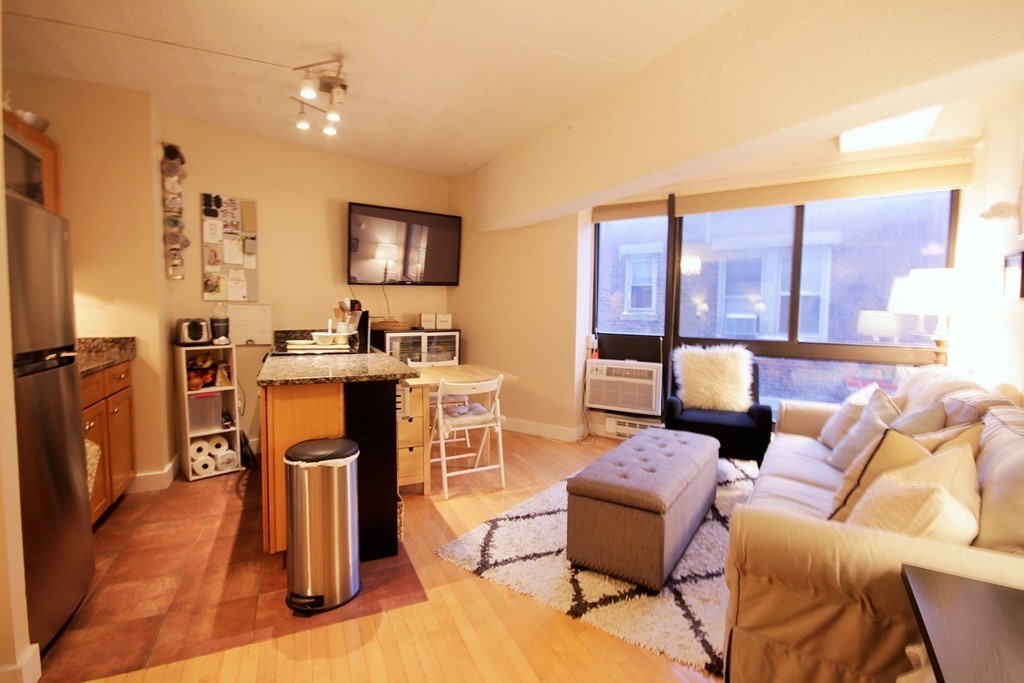 Studio bed, 1 bath apartment for rent at 12 Stoneholm Unit 419, Back Bay — photo 1 of 8