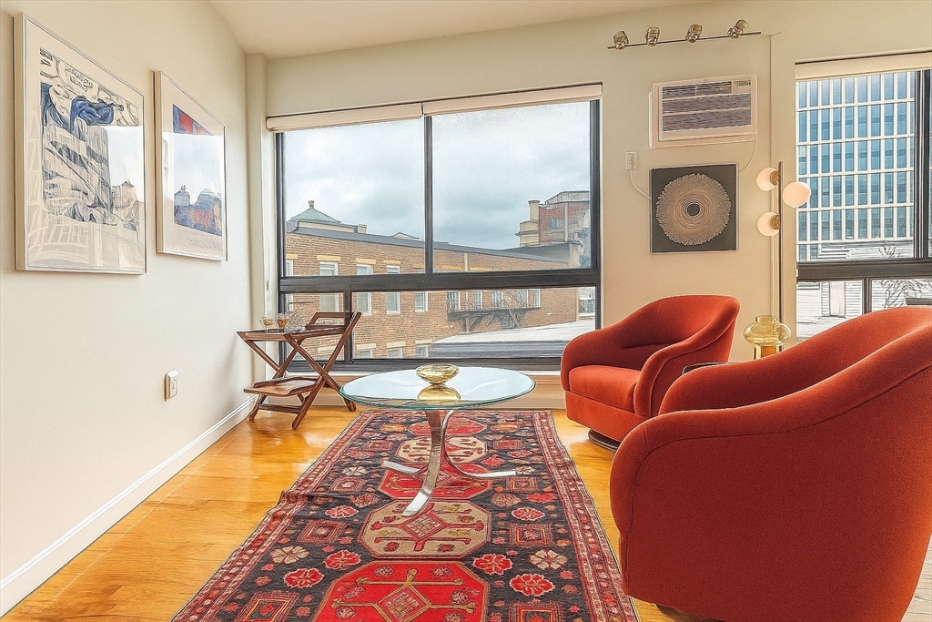 1 bed, 1 bath apartment for rent at 12 Stoneholm Unit 520, Back Bay — photo 2 of 14