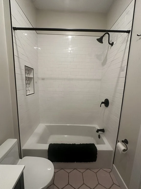 2 bed, 1 bath apartment for rent at 12 Story St Unit 2, South Boston — photo 16 of 17