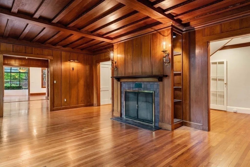 6 bed, 4+ bath apartment for rent at 12 Summit Rd, Lexington — photo 16 of 41