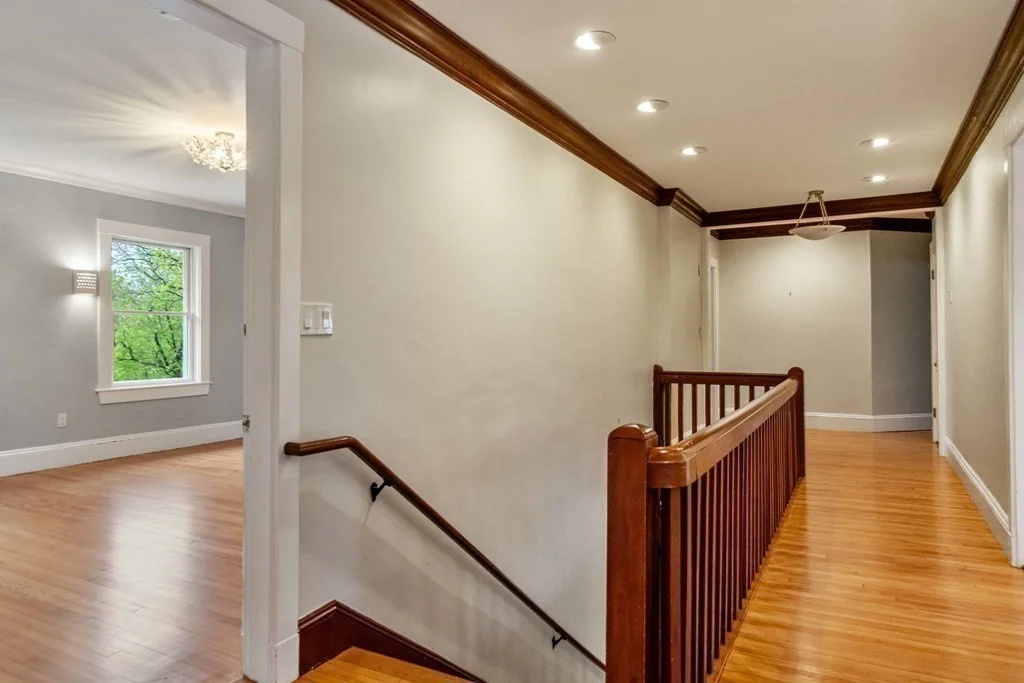 6 bed, 4+ bath apartment for rent at 12 Summit Rd, Lexington — photo 20 of 41
