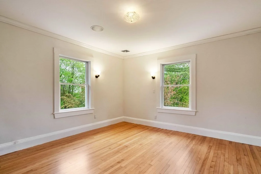 6 bed, 4+ bath apartment for rent at 12 Summit Rd, Lexington — photo 21 of 41