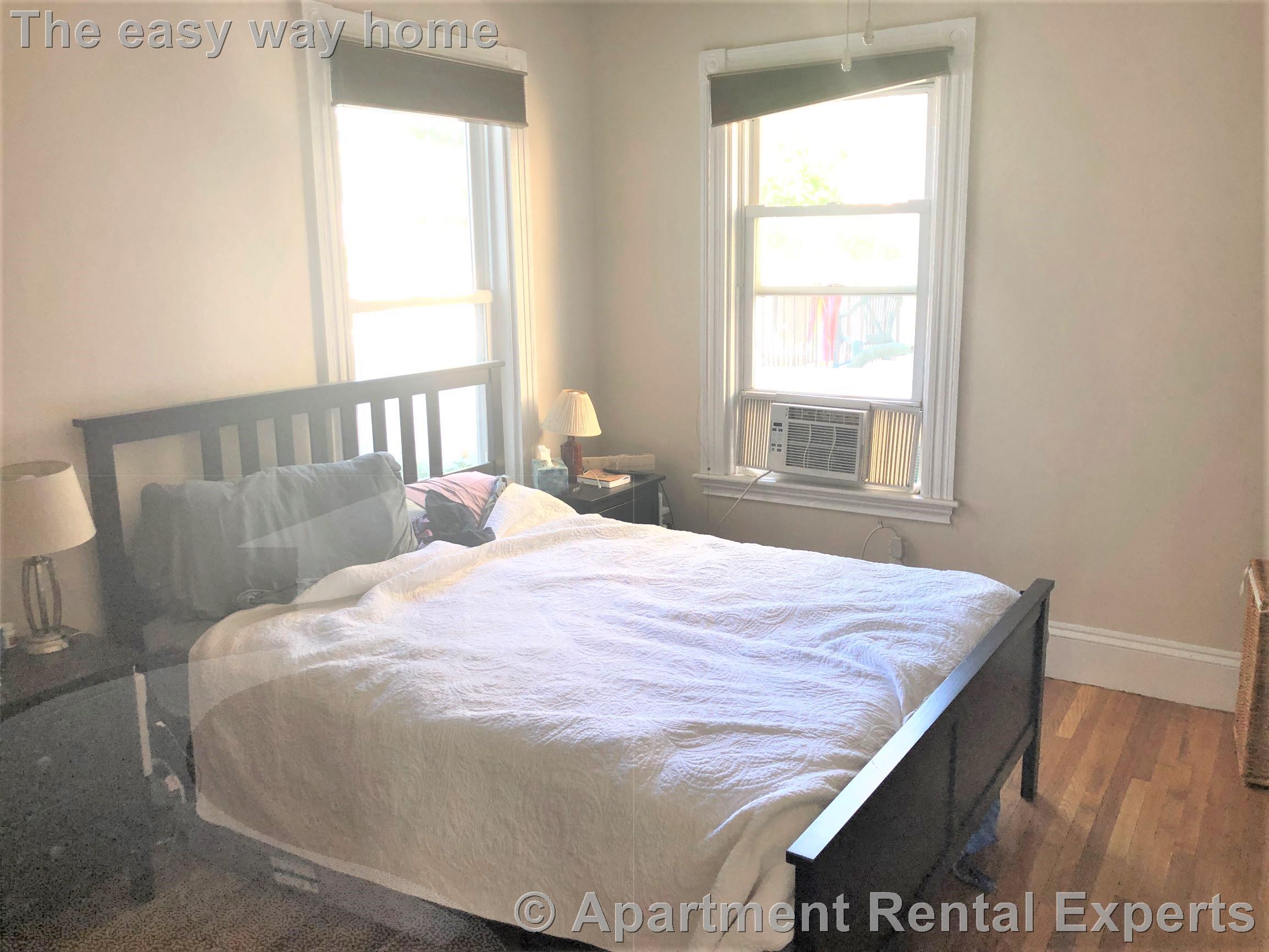2 bed, 1 bath apartment for rent at 12 Sumner Ave, Autumn Hill — photo 5 of 16