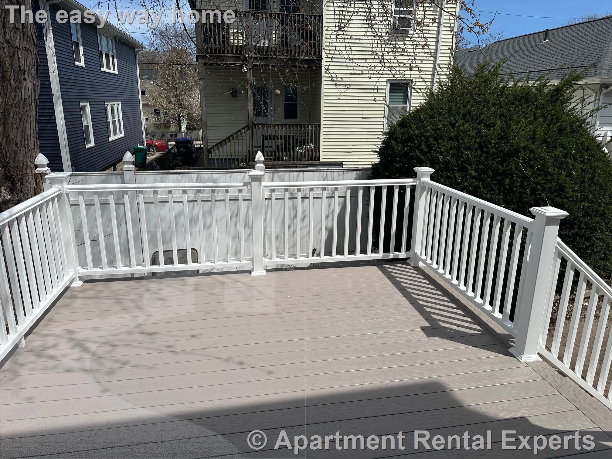 2 bed, 1 bath apartment for rent at 12 Sumner Ave, Autumn Hill — photo 14 of 16