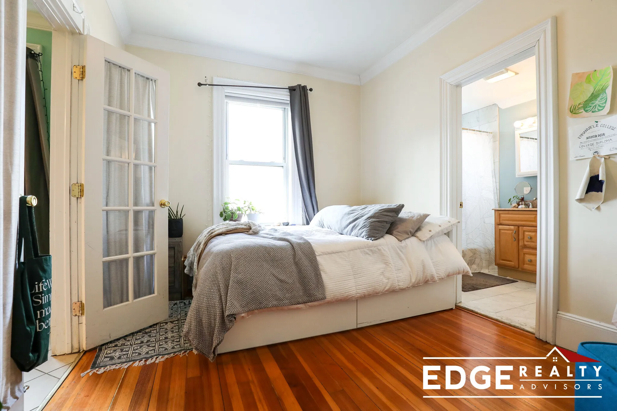 4 bed, 2 bath apartment for rent at 12 Sutherland Rd Unit 3, Brighton — photo 12 of 13