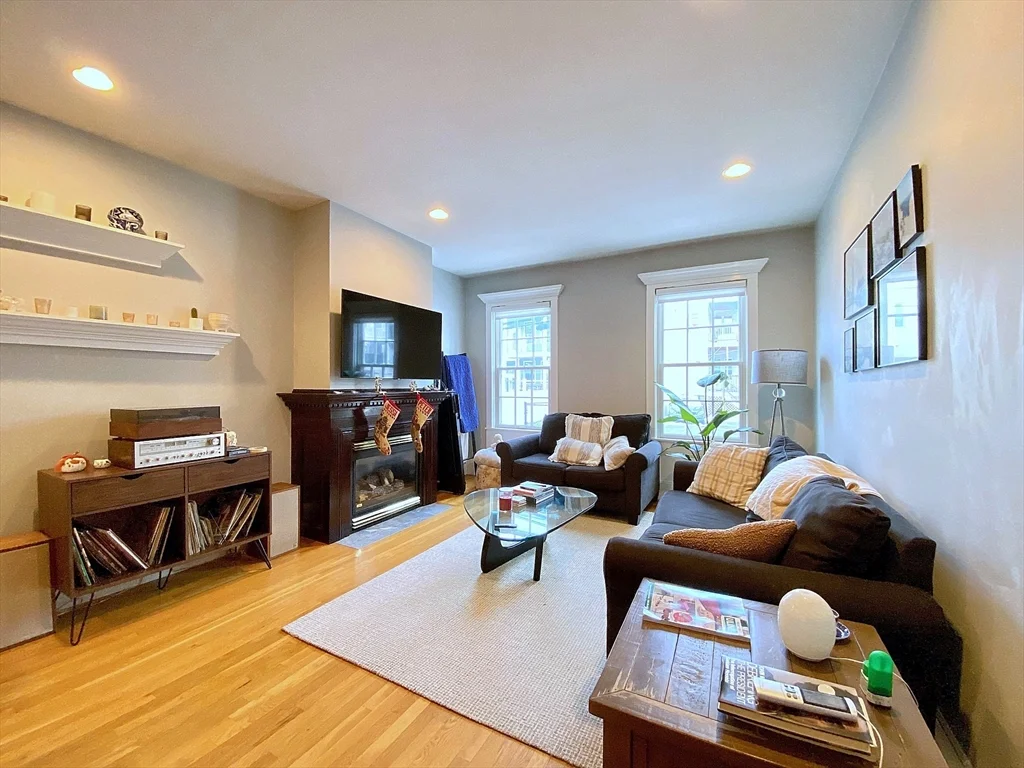 2 bed, 2 bath apartment for rent at 12 Swallow St Unit 1, South Boston — photo 2 of 9