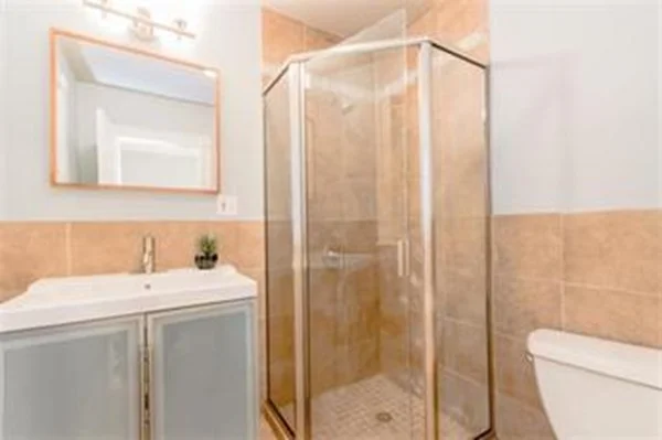4 bed, 2 bath apartment for rent at 12 Taft St Unit 3, Dorchester — photo 7 of 10