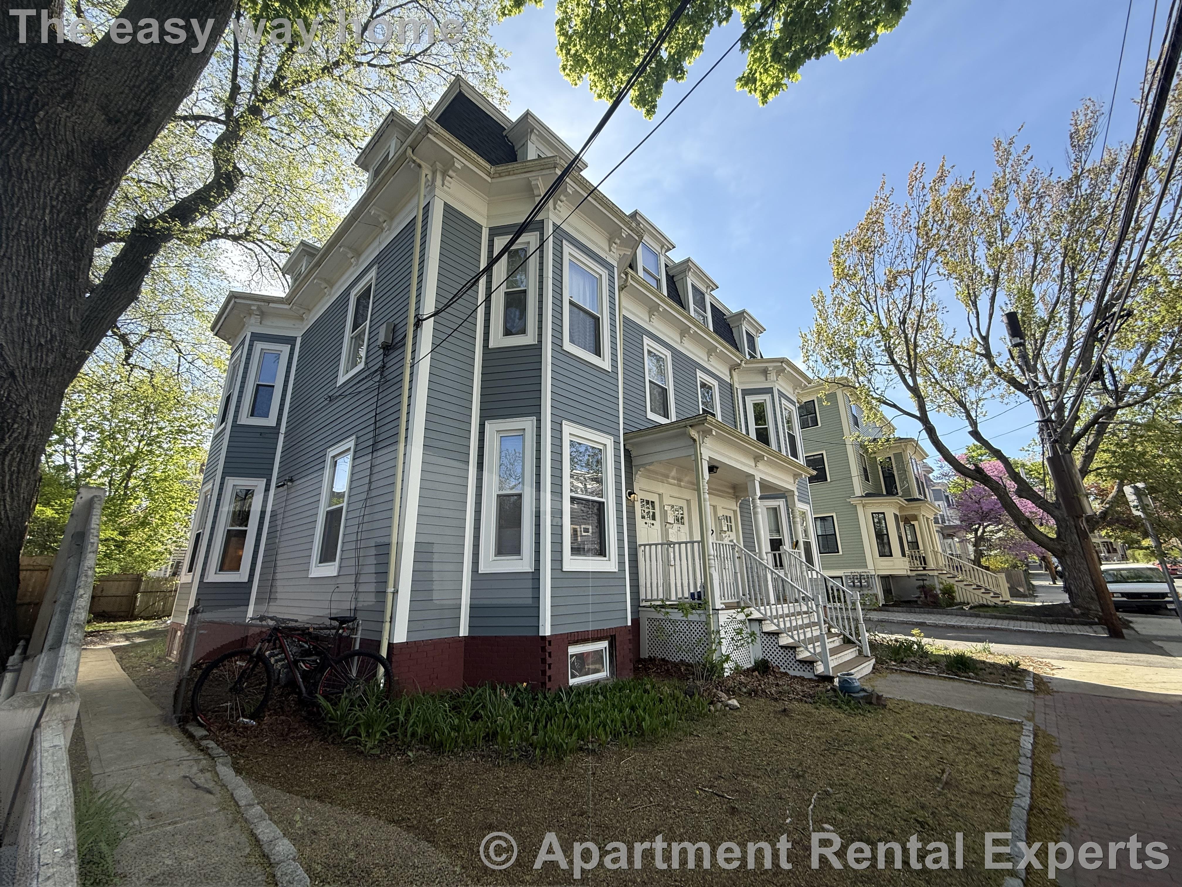 2 bed, 2 bath apartment for rent at 12 Tufts St Unit 1, Cambridgeport — photo 8 of 8