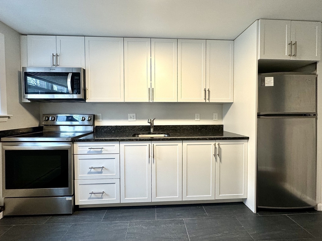1 bed, 1 bath apartment for rent at 12 Vinal St Unit 2, Brighton