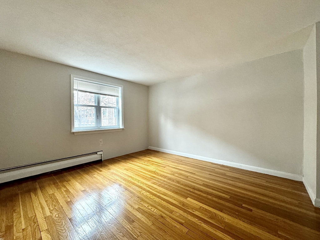 1 bed, 1 bath apartment for rent at 12 Vinal St Unit 2, Brighton — photo 9 of 17