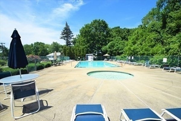 2 bed, 1 bath apartment for rent at 12 Walker Rd Unit 1, North Andover — photo 14 of 16