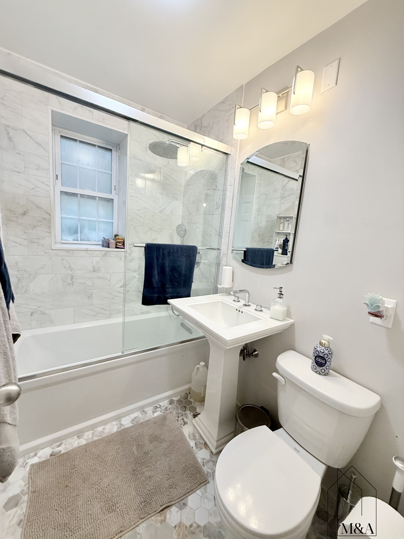 2 bed, 1 bath apartment for rent at 12 Ware St Unit B, Mid-Cambridge — photo 5 of 19