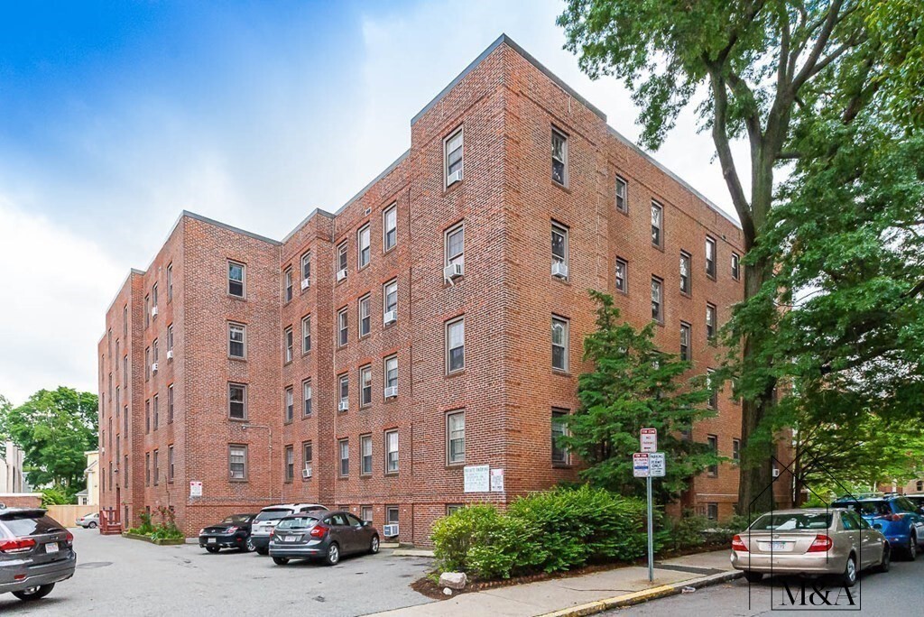 2 bed, 1 bath apartment for rent at 12 Ware St Unit B, Mid-Cambridge — photo 16 of 19