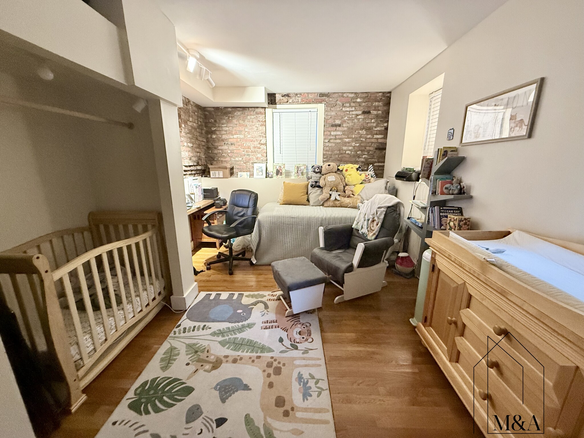 2 bed, 1 bath apartment for rent at 12 Ware St Unit B, Mid-Cambridge — photo 10 of 19