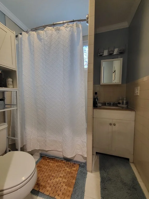3 bed, 1 bath apartment for rent at 12 Watts St Unit 1, Chelsea — photo 19 of 23