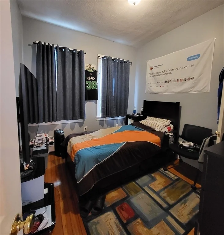 3 bed, 1 bath apartment for rent at 12 Watts St Unit 1, Chelsea — photo 17 of 23
