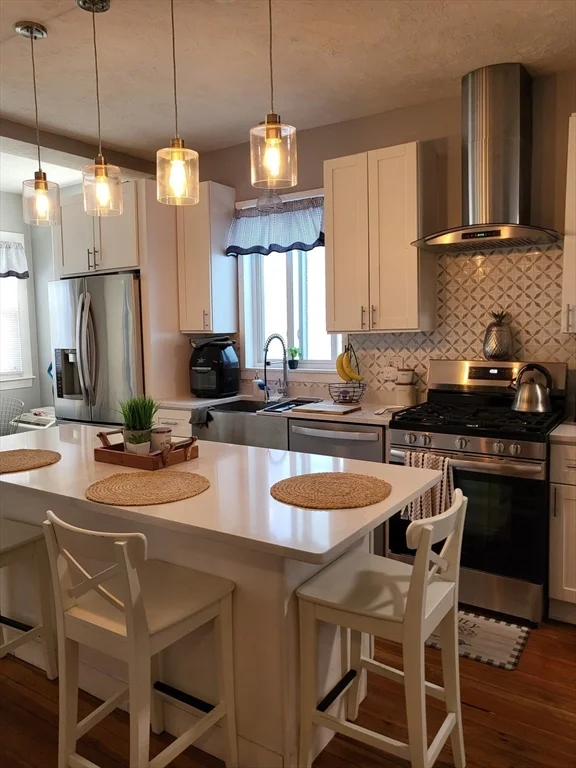3 bed, 1 bath apartment for rent at 12 Watts St Unit 1, Chelsea — photo 7 of 23