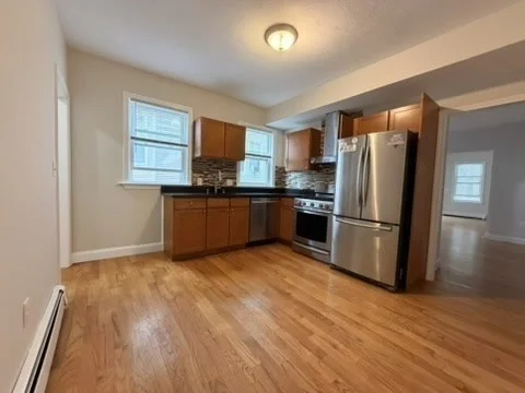 4 bed, 1 bath apartment for rent at 12 Weld Hill Unit 1, Jamaica Plain — photo 18 of 25