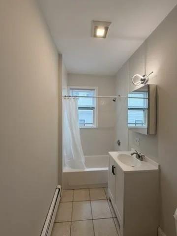4 bed, 1 bath apartment for rent at 12 Weld Hill Unit 1, Jamaica Plain — photo 13 of 25
