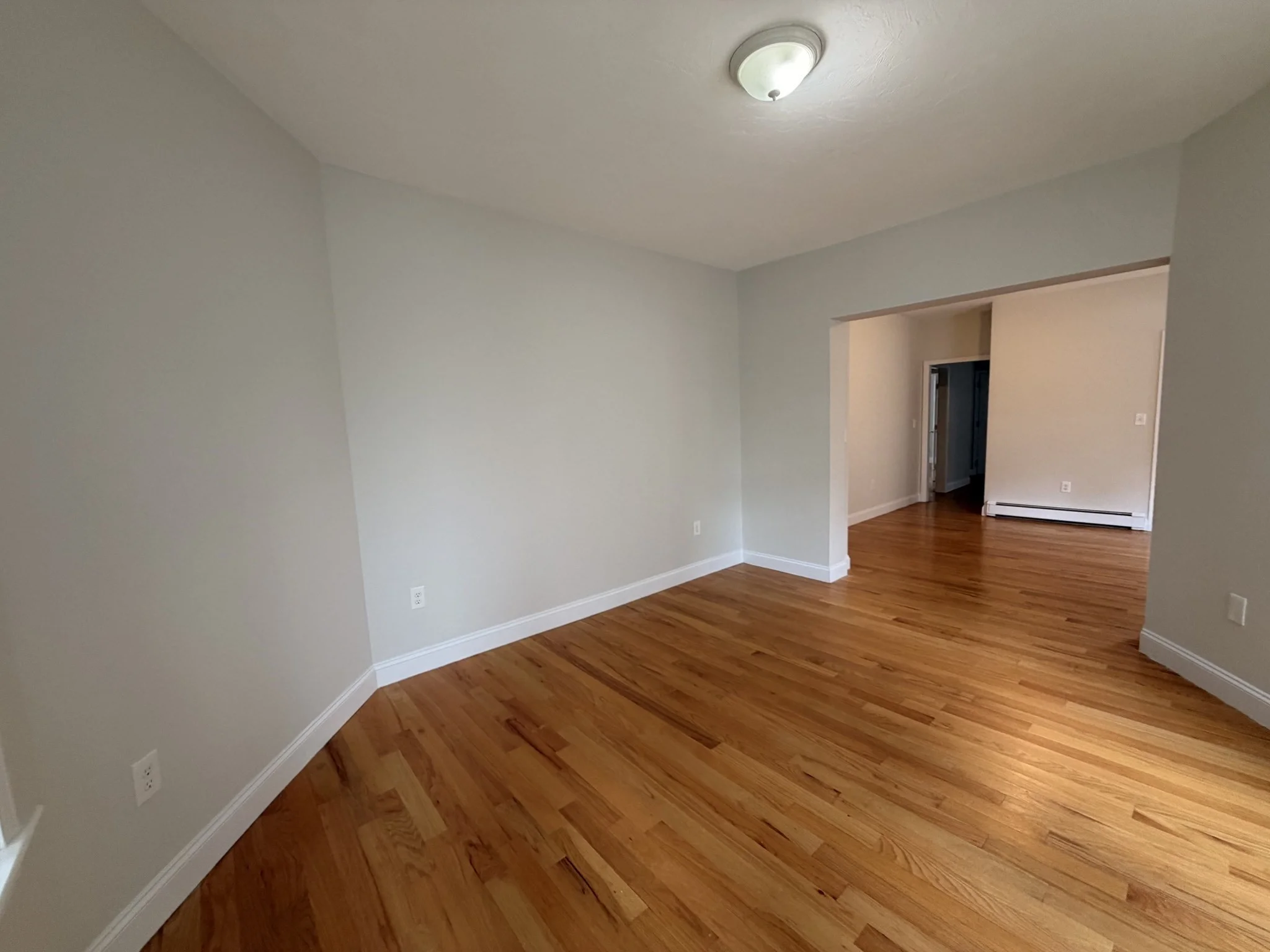 4 bed, 1 bath apartment for rent at 12 Weld Hill Unit 1, Jamaica Plain — photo 5 of 25