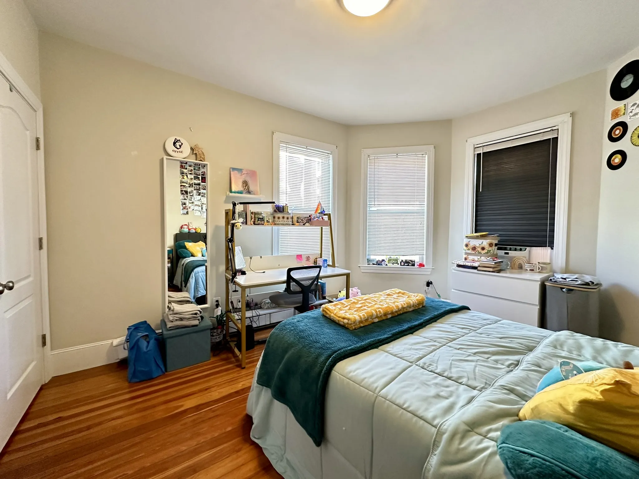 5 bed, 2 bath apartment for rent at 12 Wensley St Unit 1, Mission Hill — photo 21 of 52