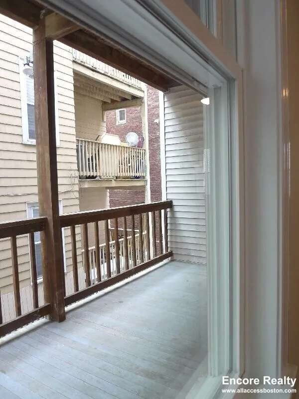 5 bed, 2 bath apartment for rent at 12 Wensley St Unit 1, Mission Hill — photo 9 of 52