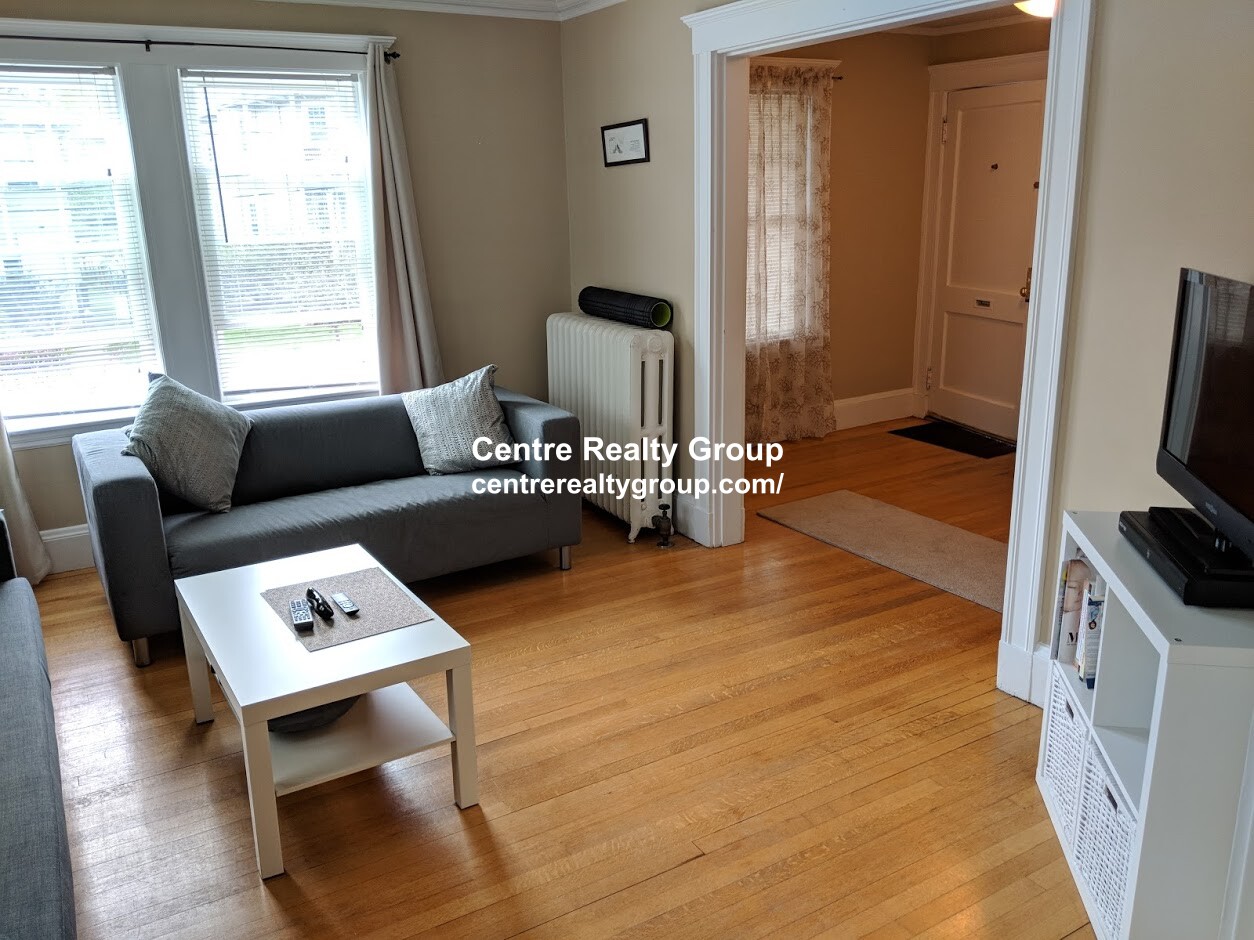 2 bed, 2 bath apartment for rent at 12 Westbourne Rd Unit 1, Newton Centre — photo 14 of 26