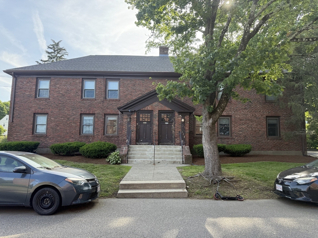 2 bed, 1 bath apartment for rent at 12 Weston Ct Unit 1, Braintree — photo 1 of 9