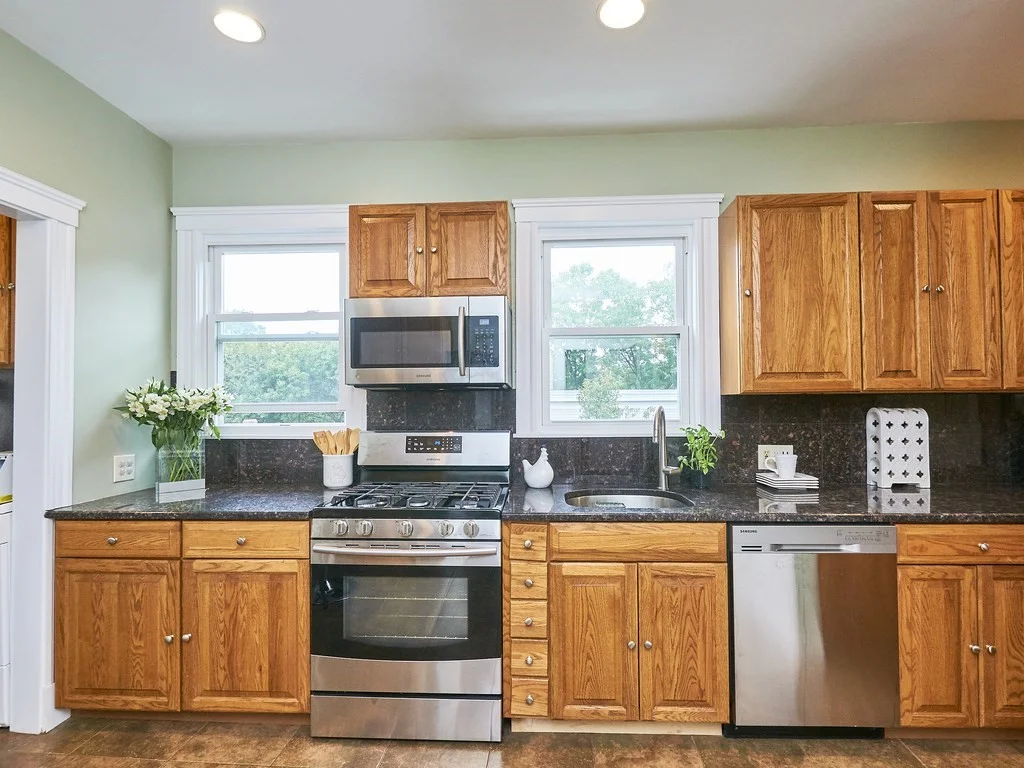 3 bed, 1 bath apartment for rent at 12 White Ave Unit 3, Chestnut Hill — photo 8 of 17