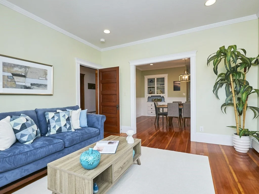 3 bed, 1 bath apartment for rent at 12 White Ave Unit 3, Chestnut Hill — photo 3 of 17