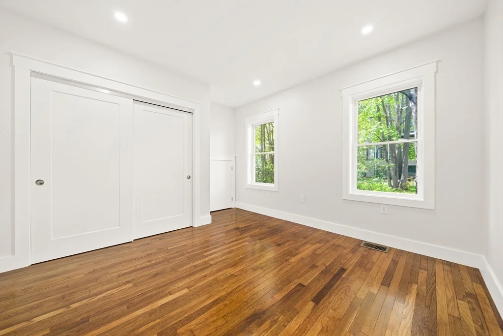 2 bed, 1 bath apartment for rent at 12 Whitford St Unit 12, Roslindale — photo 13 of 19