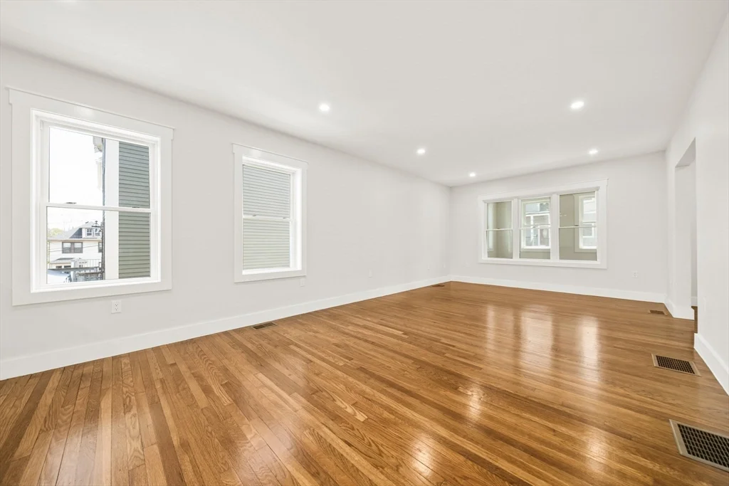 2 bed, 1 bath apartment for rent at 12 Whitford St Unit 12, Roslindale — photo 7 of 19