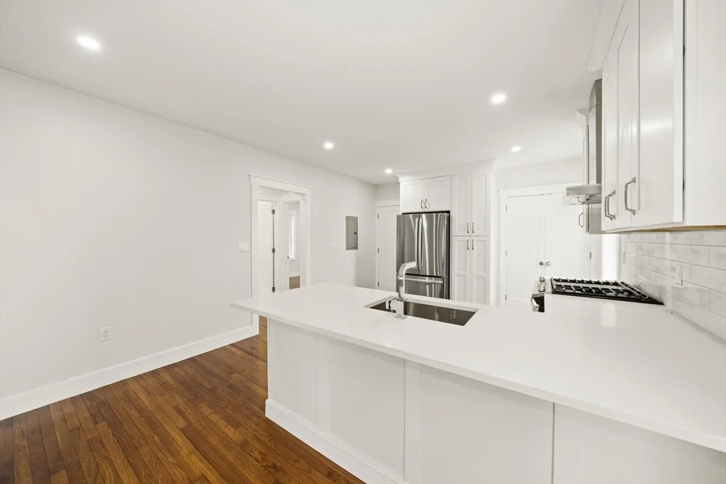 2 bed, 1 bath apartment for rent at 12 Whitford St Unit 12, Roslindale — photo 3 of 19
