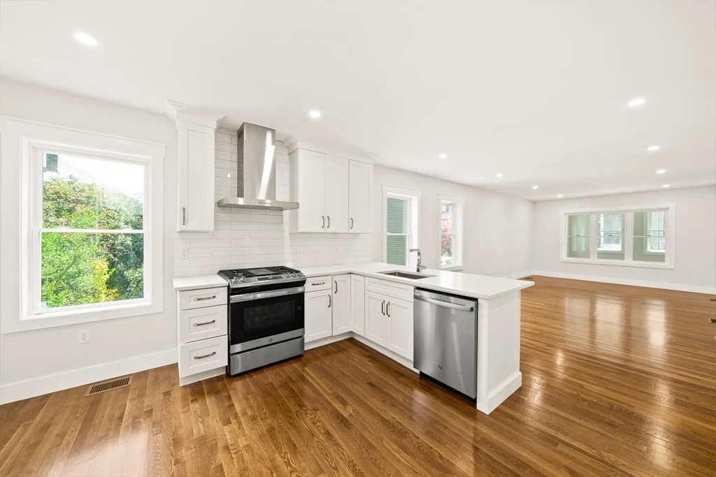 2 bed, 1 bath apartment for rent at 12 Whitford St Unit 12, Roslindale — photo 2 of 19