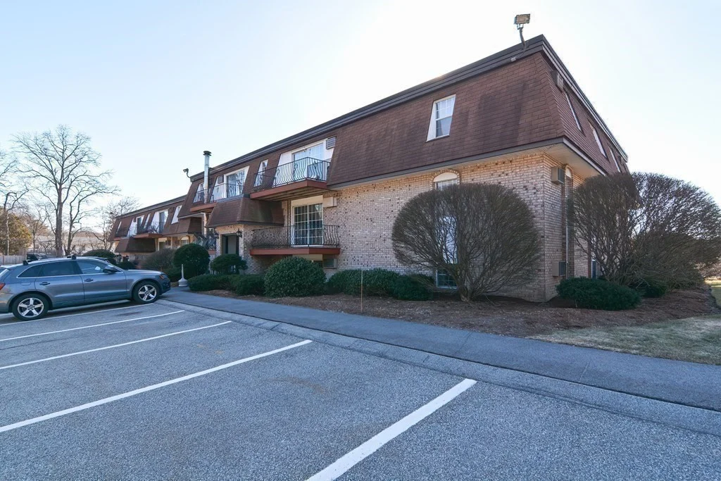 2 bed, 1 bath apartment for rent at 12 Williamsburg Ct Unit 13, Shrewsbury — photo 29 of 34