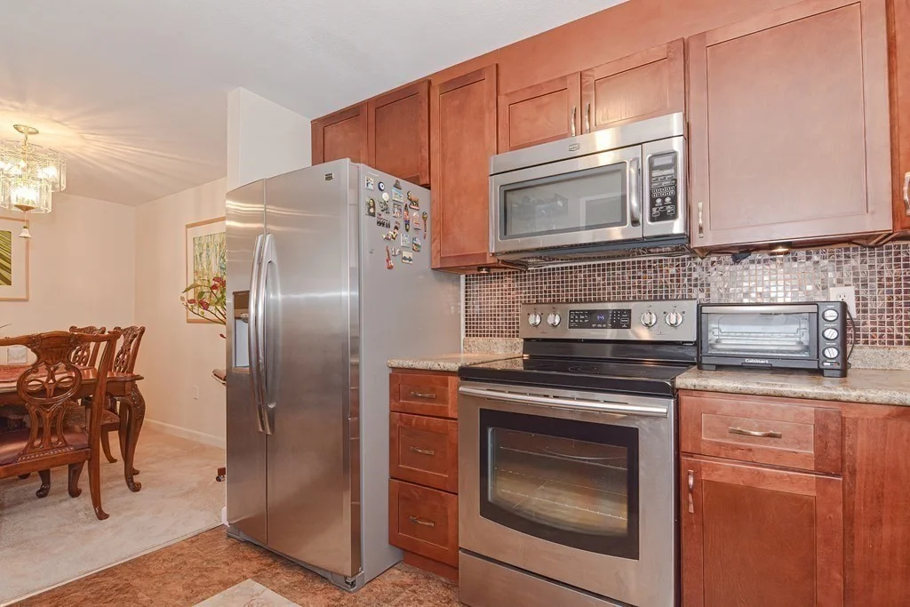 2 bed, 1 bath apartment for rent at 12 Williamsburg Ct Unit 13, Shrewsbury — photo 6 of 34