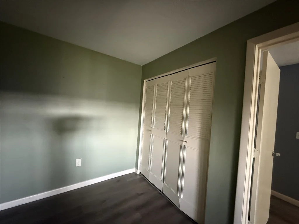 1 bed, 1 bath apartment for rent at 12 Williamsburg Ct Unit 2, Shrewsbury — photo 10 of 20