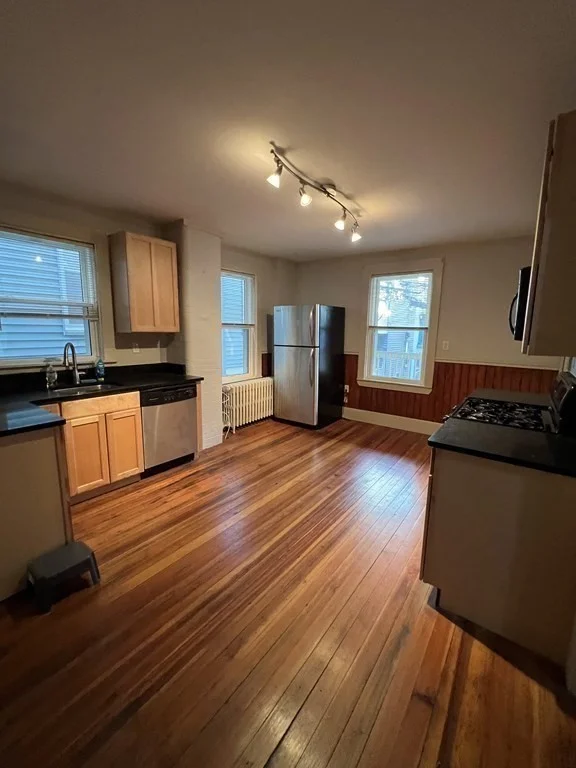 2 bed, 1 bath apartment for rent at 12 Winfield St Unit 1, South Boston
