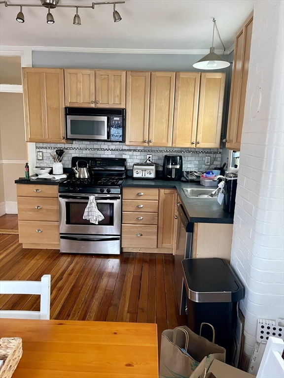 3 bed, 1 bath apartment for rent at 12 Winfield Unit 2, South Boston