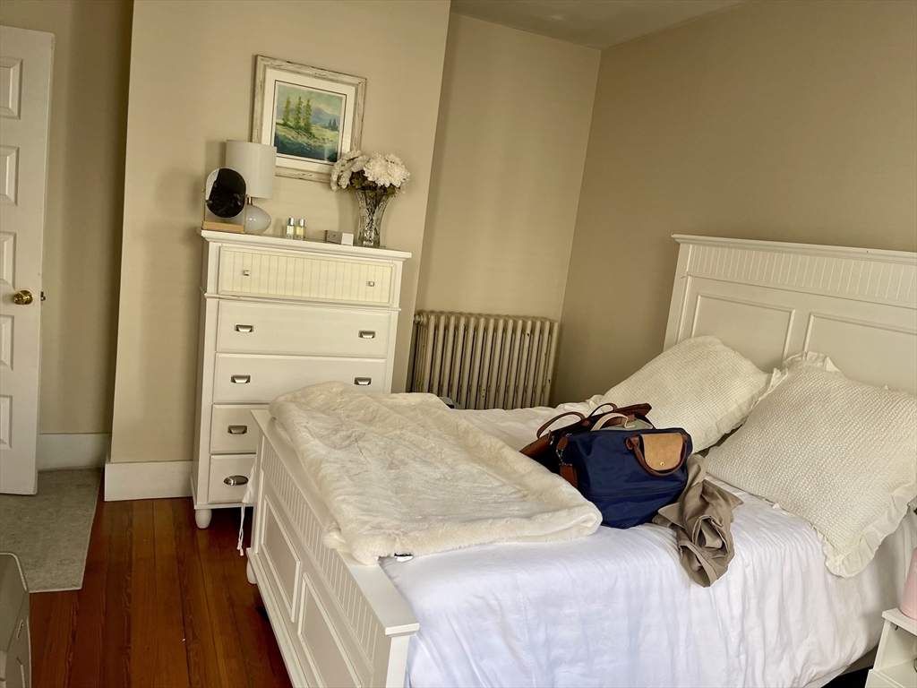 3 bed, 1 bath apartment for rent at 12 Winfield Unit 2, South Boston — photo 13 of 18