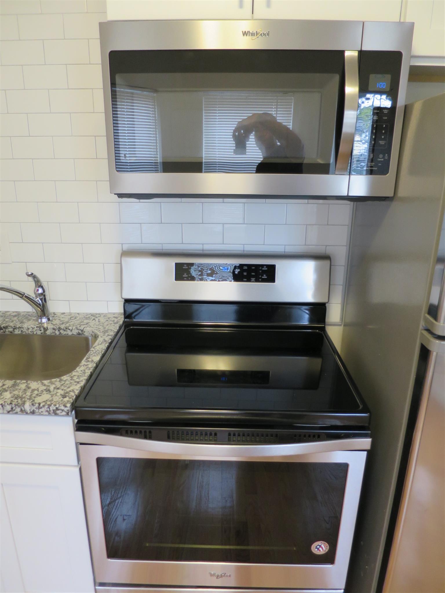 2 bed, 1 bath apartment for rent at 12 Winter St Unit 1-1, Davis Square — photo 4 of 10