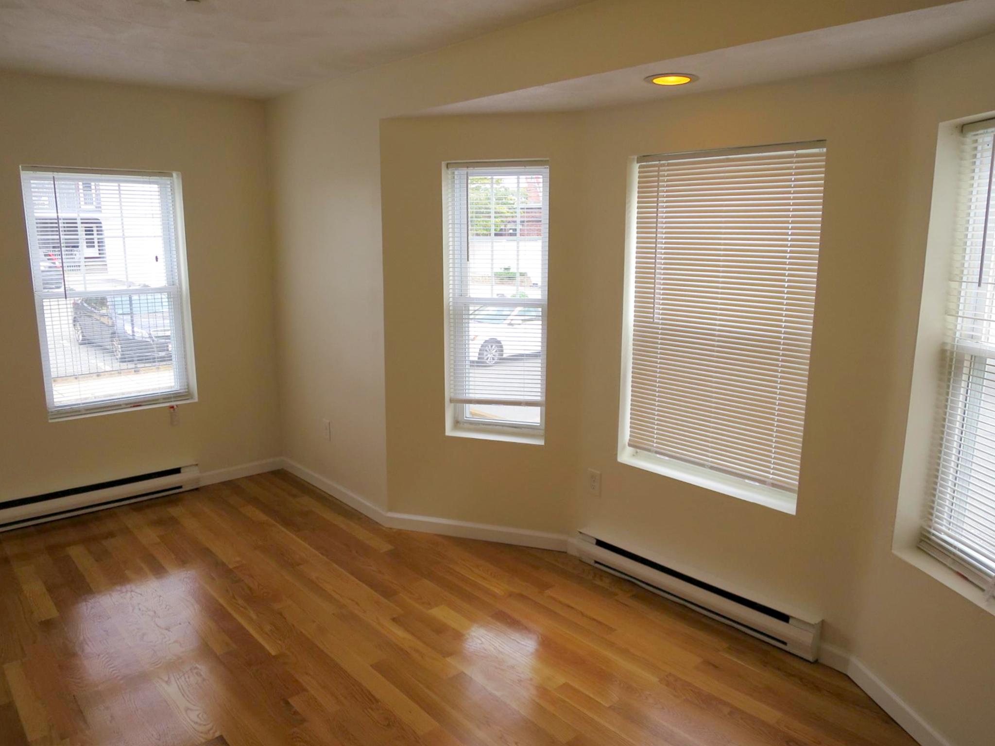 2 bed, 1 bath apartment for rent at 12 Winter St Unit 1-1, Davis Square — photo 8 of 10