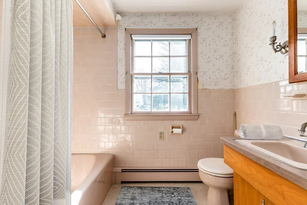 4 bed, 1 bath apartment for rent at 12 Winter St, Wayland — photo 17 of 20