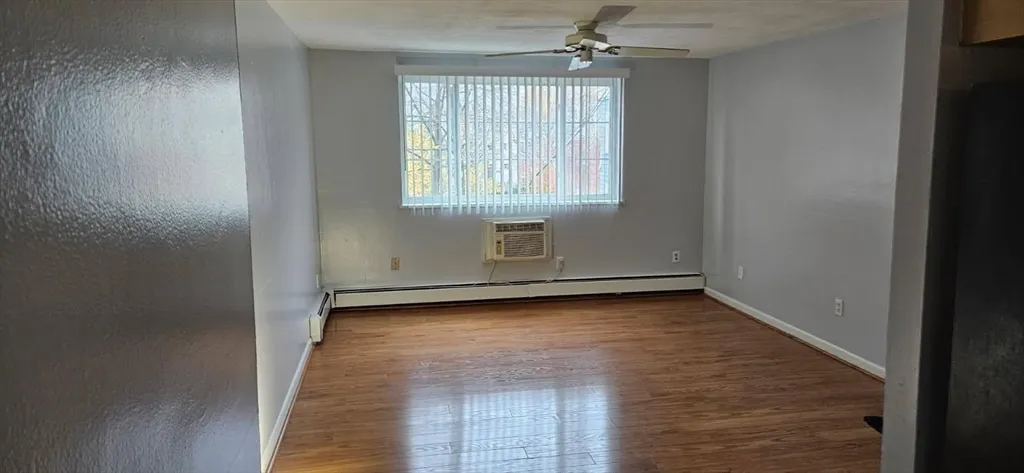 1 bed, 1 bath apartment for rent at 12 Woodland St Unit 34, Everett — photo 14 of 38