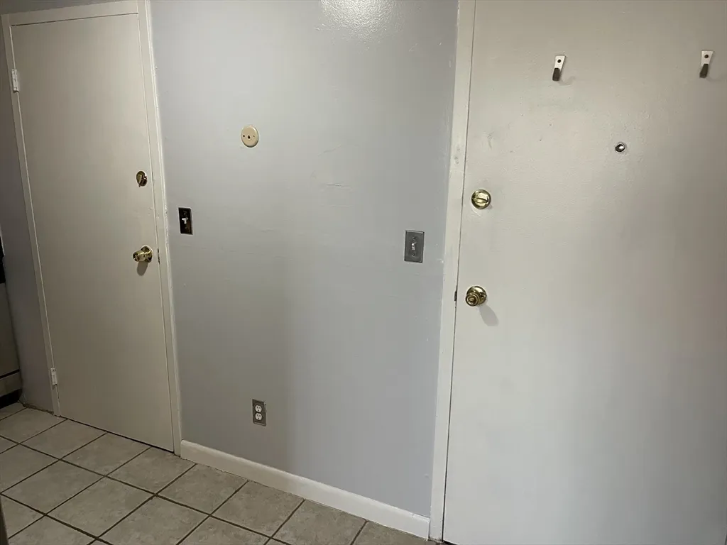 1 bed, 1 bath apartment for rent at 12 Woodland St Unit 34, Everett — photo 7 of 38