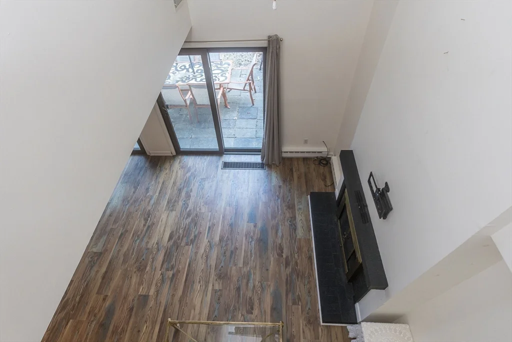 2 bed, 1 bath apartment for rent at 12 Woodrise Unit 12, Falmouth (village) — photo 14 of 19