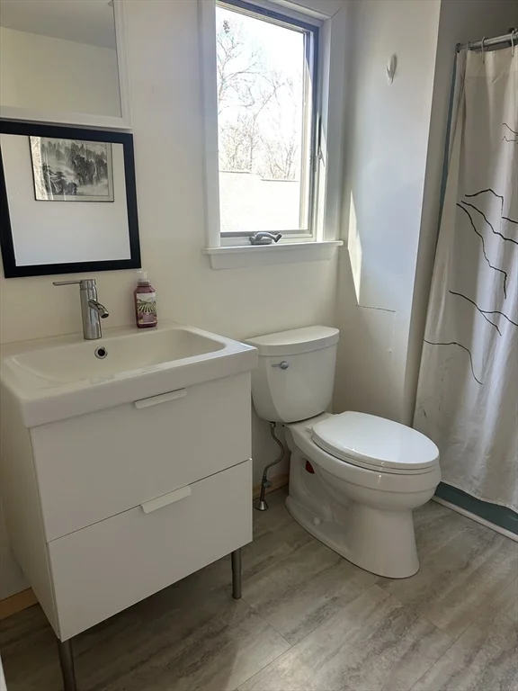 2 bed, 1 bath apartment for rent at 12 Woodrise Unit 12, Falmouth (village) — photo 17 of 19